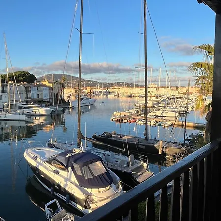 My-port-grimaud Apartment